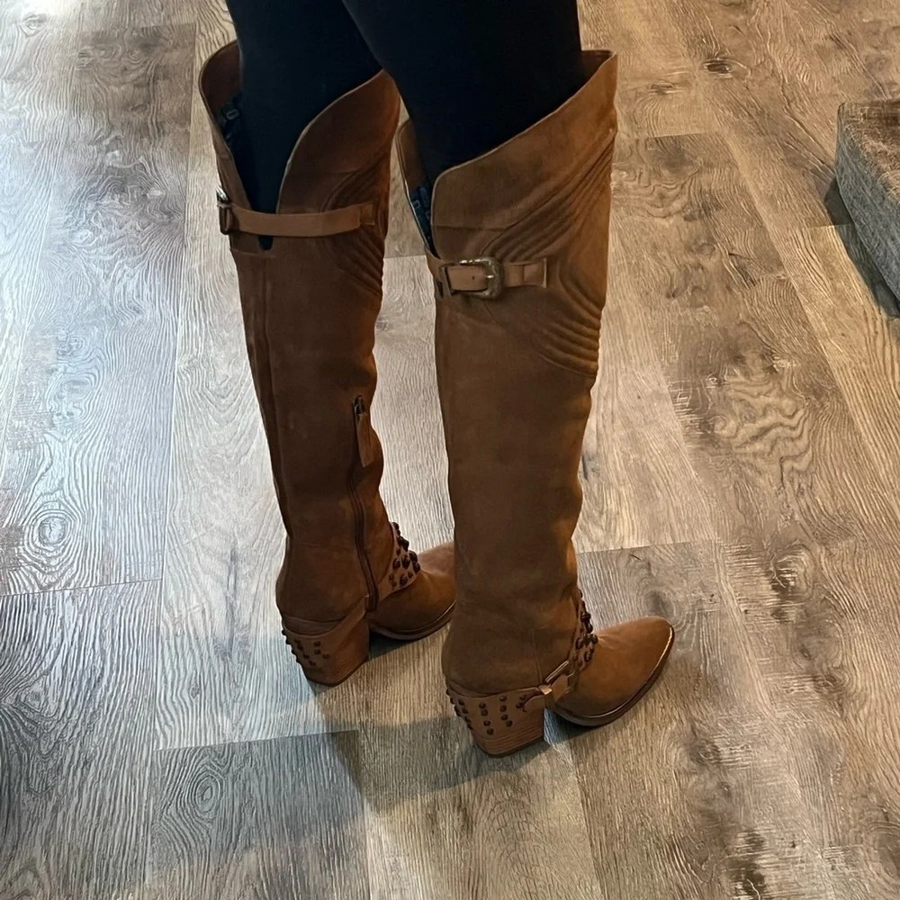 Dingo Suede Over-the-Knee Boots Size 7 NEW